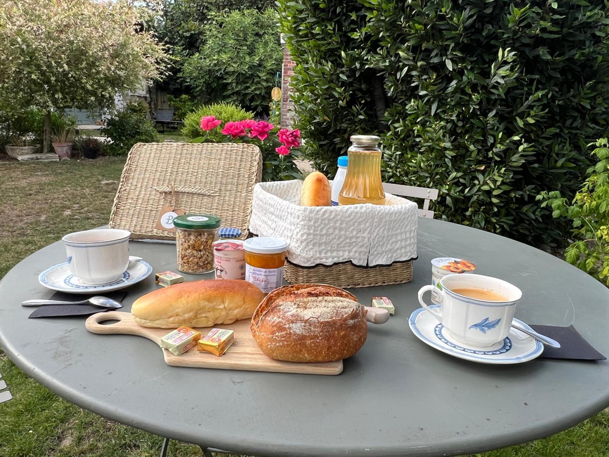 Paddock Prestige By La Boite En Plus Chantilly Esterno foto